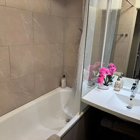 Altamira 4*