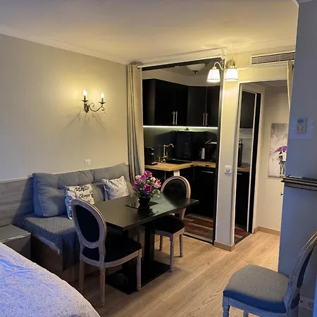 Altamira Aparthotel 4*