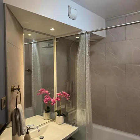 Apart-hotel Altamira Issy-les-Moulineaux